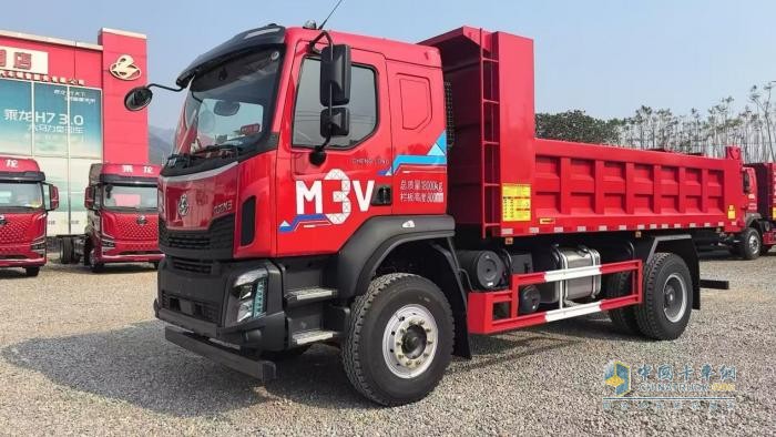 三大極限優(yōu)勢，乘龍M3 4X2極限自卸車盡顯創(chuàng)富實力