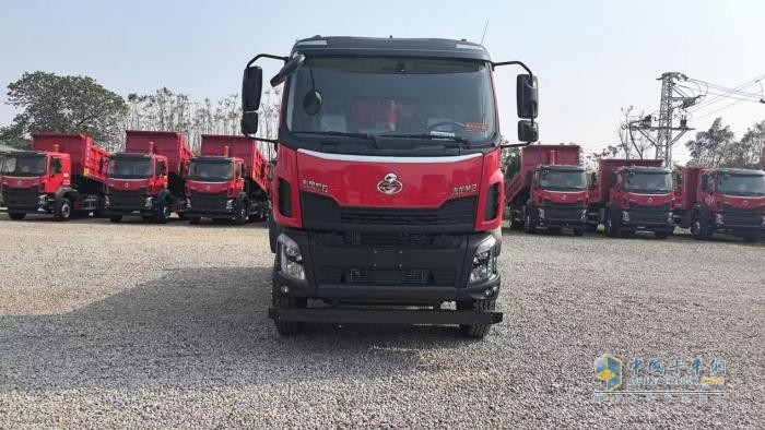 三大極限優(yōu)勢，乘龍M3 4X2極限自卸車盡顯創(chuàng)富實力