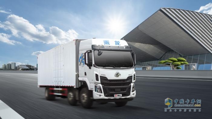 乘龍H5 6x2 LNG 載貨車：每公里較油車省9毛，一年多賺10萬(wàn)