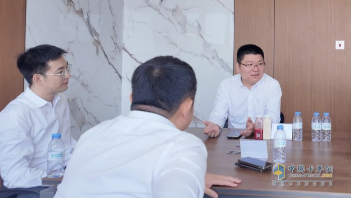 一汽解放：李勝深入沙特市場(chǎng)開展專題調(diào)研