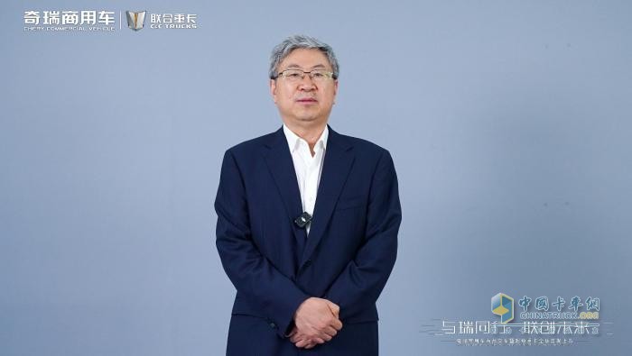 百臺交付 鋒芒新生！奇瑞商用車鳳凰系列超級重卡全球首發(fā)