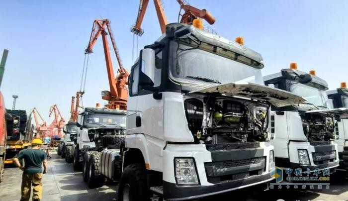 陜西通力沙漠車批量交付 單月出口訂單再創(chuàng)新高