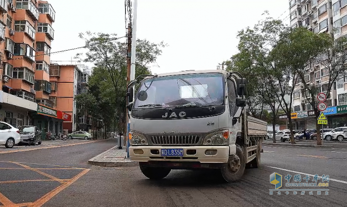 從康鈴H1到康鈴H6，趙軍濤完成了貨運(yùn)生涯的傳承與堅(jiān)守