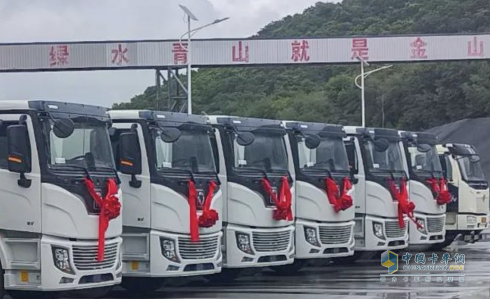全國熱銷！徐工新能源重卡穿越熱浪、交付客戶