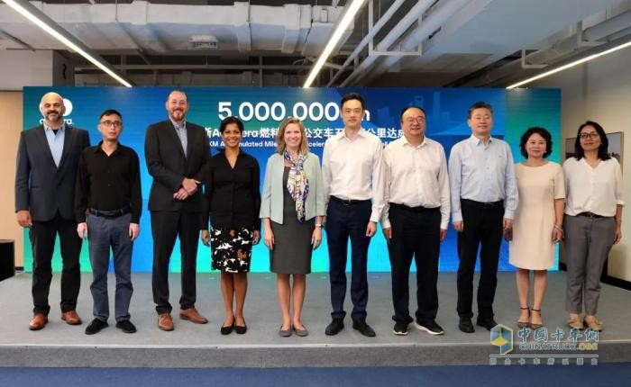 500萬公里累計行駛里程！康明斯Accelera氫燃料電池助力臨港公交創(chuàng)造新紀錄   