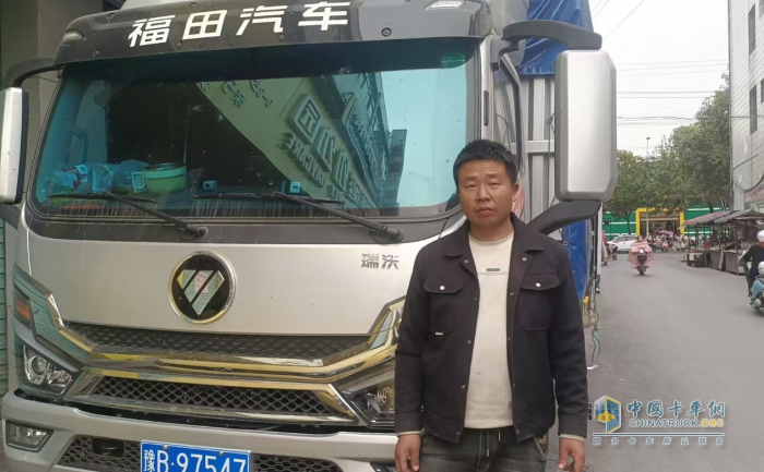 河南卡友張師傅：拉重載綠通，瑞沃TS5超給力