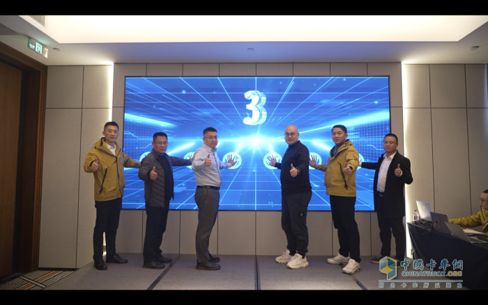 破局新能源冷鏈?zhǔn)袌?，開瑞小卡冰河上市！