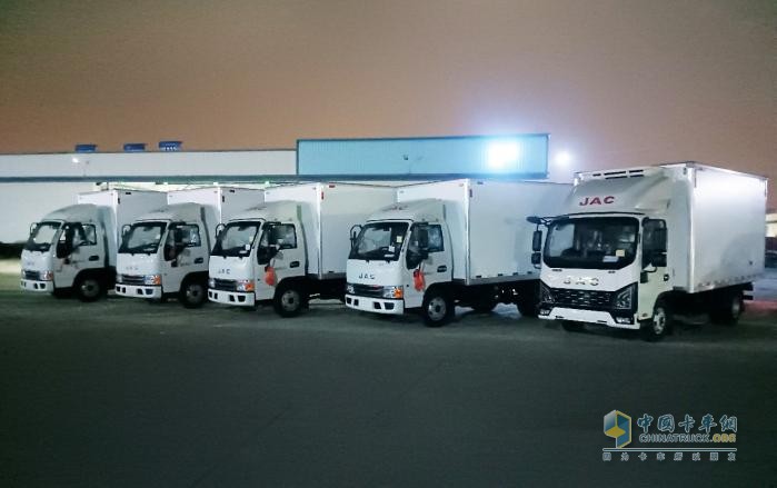 交車捷報(bào)頻傳，江淮1卡品牌勢(shì)能持續(xù)燃動(dòng)