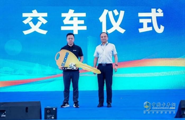 工況定制+生態(tài)賦能！徐工新能源重卡500臺大單落子西南