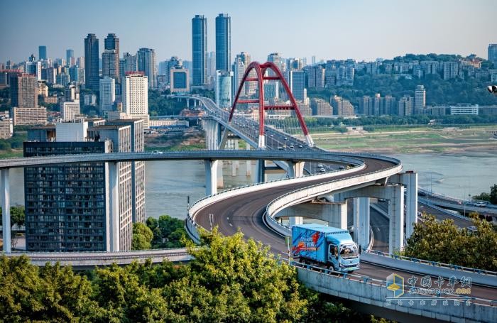 真場景、真數(shù)據(jù)、真實力！宇通新能源商用車山地性能挑戰(zhàn)首戰(zhàn)告捷