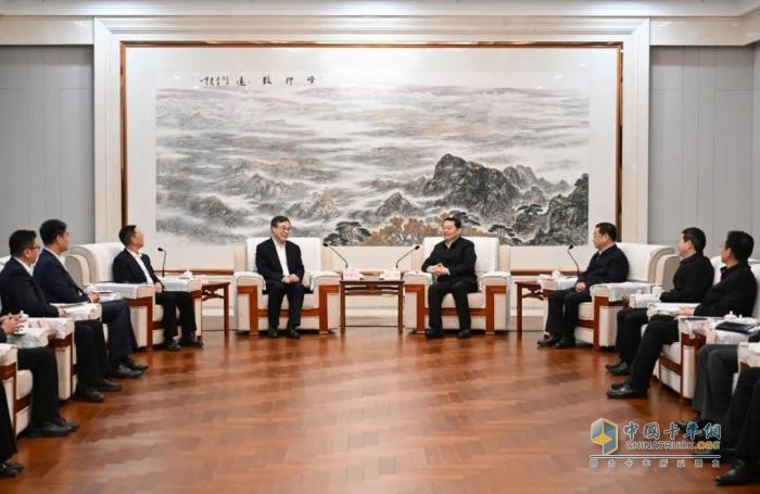 中國郵政集團與遼寧省政府簽署戰(zhàn)略合作框架協(xié)議