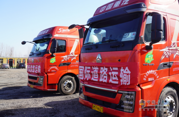 豪沃重卡助力圓鴻物流降本增效，打造跨境運力新標桿