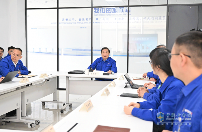 譚旭光：濰柴發(fā)展新能源絕不能瞎忽悠、隨風(fēng)擺、當(dāng)混子！