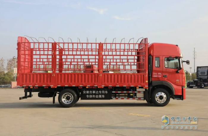 江淮格爾發(fā)4×2載貨車盛夏出擊，吃瓜群眾有福了！
