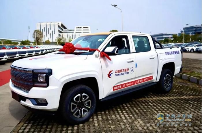 111臺江鈴大道EV交付東航，共建綠色航空新生態(tài)
