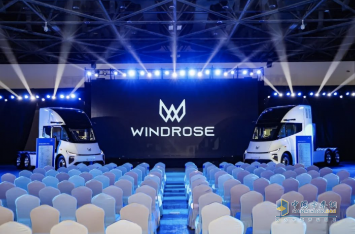 漢德車橋攜手葦渡科技打造的全新一代新能源重卡耀世來襲！