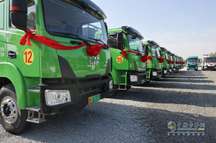 助力保定城建零碳運(yùn)輸，長(zhǎng)征純電渣土車批量交付