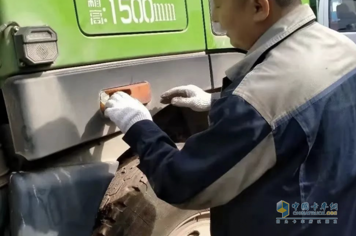歐曼全勤王服務(wù) 成就工程運(yùn)輸卡友全勤稱王！