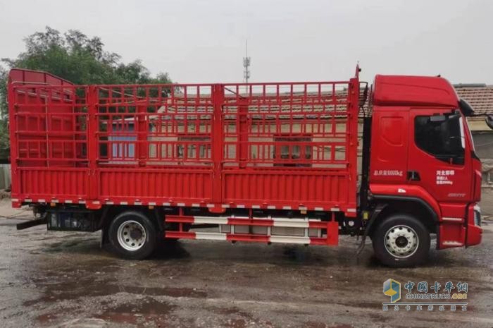 超低油耗，盡顯實(shí)力，乘龍H5綠通車(chē)再樹(shù)節(jié)油新標(biāo)桿！
