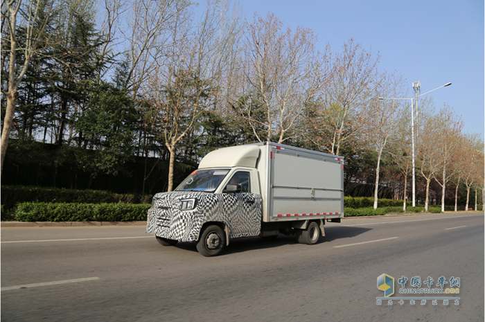 遇福田新車！大貨箱強(qiáng)承載，盲猜價(jià)格區(qū)間幾何？