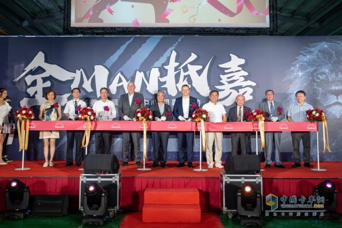 全MAN抵嘉 升級(jí)服務(wù)體驗(yàn) 曼恩臺(tái)灣嘉義鹿草服務(wù)中心正式開業(yè)