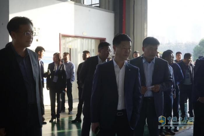 奧鈴&澳柯瑪簽署戰(zhàn)略合作協(xié)議，強(qiáng)強(qiáng)聯(lián)合打造高品質(zhì)冷藏車產(chǎn)品