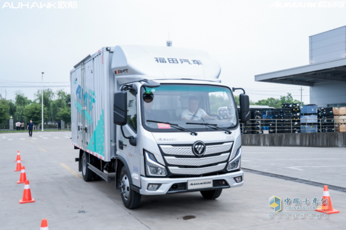 自動擋輕卡進入快車道！歐馬可AMT月銷627輛持續(xù)行業(yè)領跑
