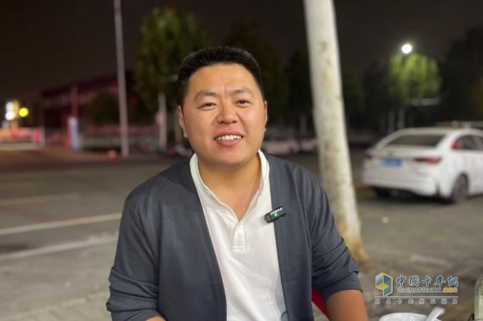 年少有為當(dāng)自強(qiáng)！風(fēng)浪越大向上之心越可貴