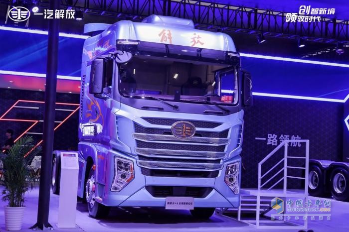 廣州車展高能看點：解放鷹途頭等艙，讓移動的“家”時刻在線！