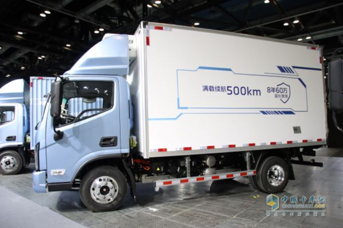 續(xù)航超500km，歐馬可智藍(lán)165度純電輕卡 “大電量天花板”