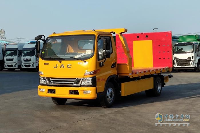 駿鈴V6藍(lán)牌清障車：江淮配玉柴，財(cái)源滾滾來