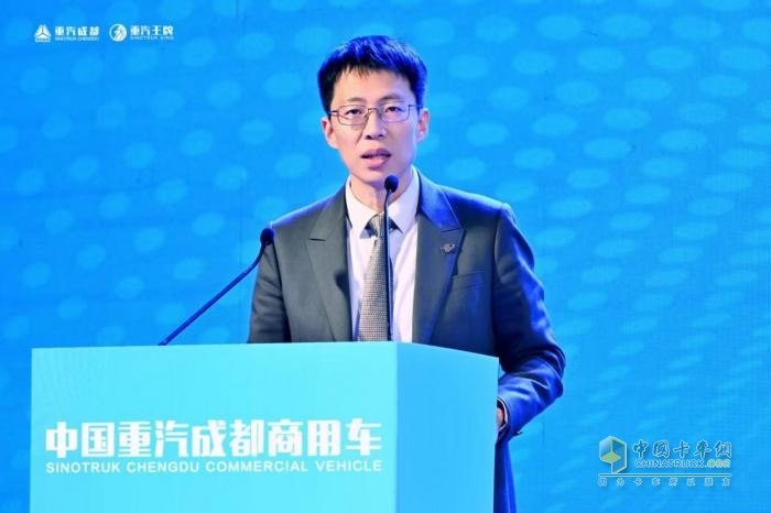 2025銷量目標(biāo)25500臺！重汽成商2025年合作伙伴大會成功舉辦