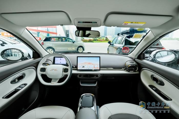 2025款釔為3入選新能源汽車下鄉(xiāng)車型目錄，助力城鄉(xiāng)出行升級
