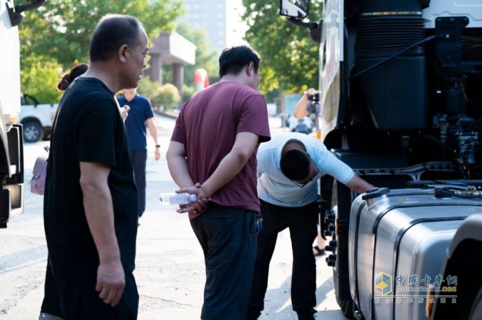 東風快遞 速遞價值 東風商用車快遞牽引車全國品鑒活動首站濰坊啟幕