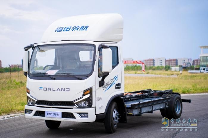 賽道首秀！時(shí)代汽車六款 FORLAND 新標(biāo)產(chǎn)品亮相