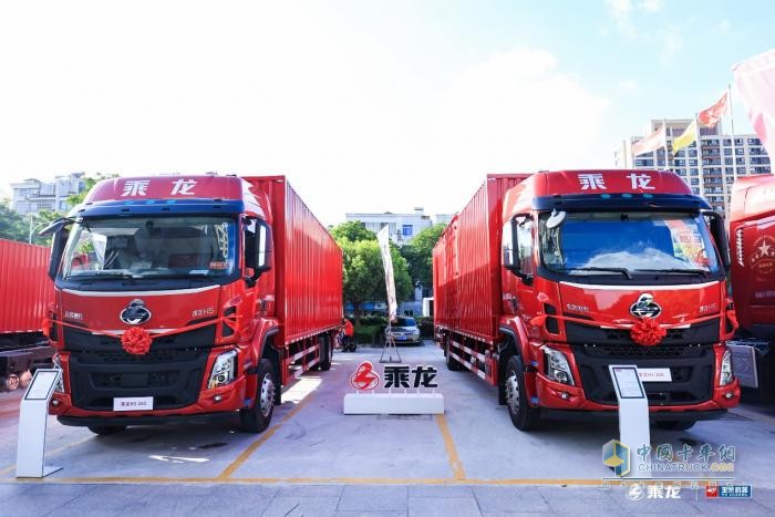 助力快遞物流降本增效，乘龍新品耀目登陸華東