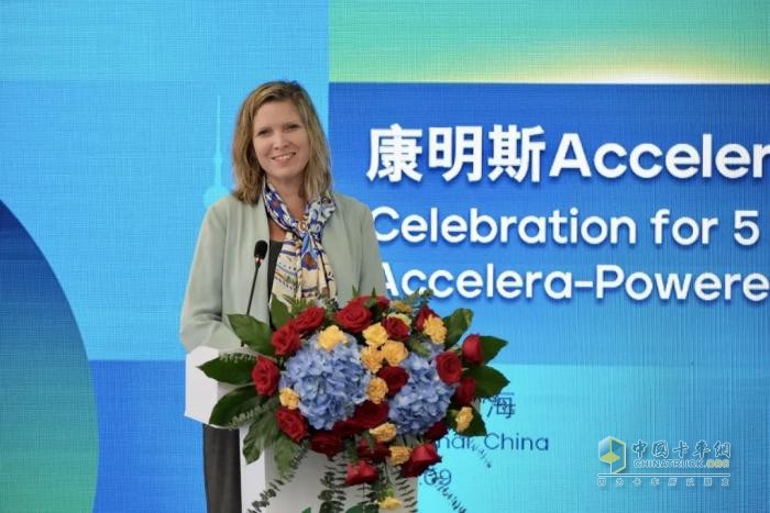 500萬公里累計行駛里程！康明斯Accelera氫燃料電池助力臨港公交創(chuàng)造新紀錄   