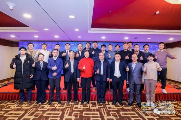 31項極限紀錄揭曉！2023中國商用車創(chuàng)下哪些奇跡？
