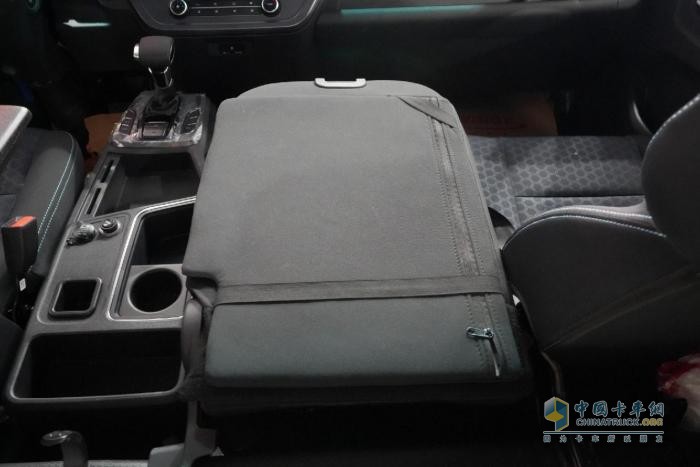 快上車！歐馬可智藍(lán)混動(dòng)房車帶你開啟無憂之旅！