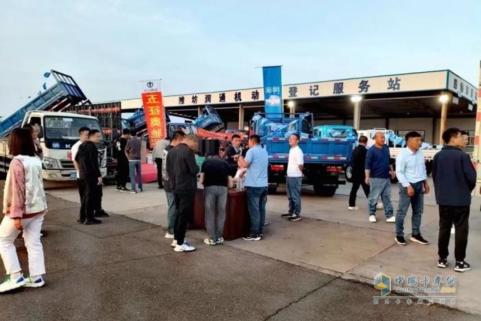 飛碟汽車燃油車4月推介會(huì)火爆全國(guó) 遍地開(kāi)花！