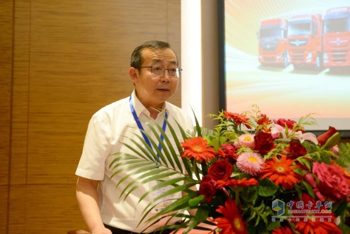 攜手攀鋼集團(tuán)，東風(fēng)商用車(chē)“西部物聯(lián)東風(fēng)專場(chǎng)推介會(huì)”圓滿舉行