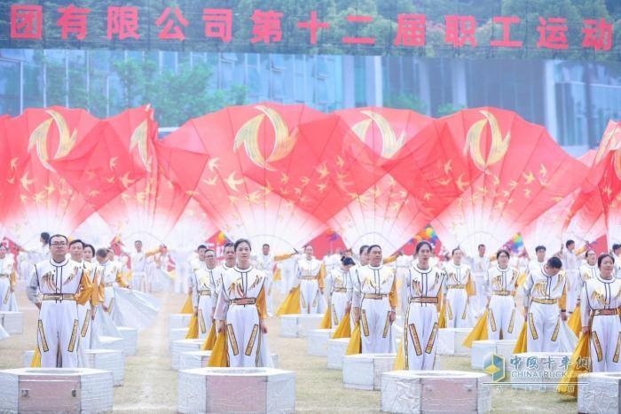 55載自強(qiáng)不息，東風(fēng)商用車初心不忘，向新而行