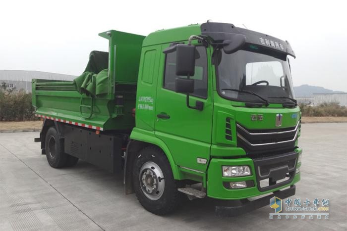 10月新能源自卸車(chē)：“銀十”變“銅十”！徐工\三一\重汽居前三，福田領(lǐng)漲
