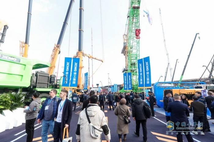 12000㎡、超180款展品—智慧徐工震撼亮相bauma CHINA 2024