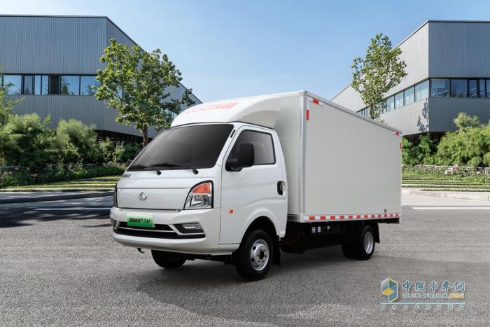 跨越者D5EV 300Km長(zhǎng)續(xù)航版，五大升級(jí)，震撼亮相！