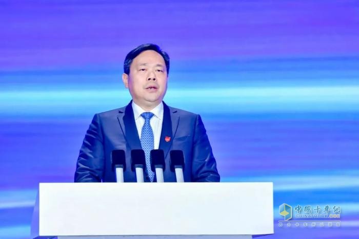 2024年新能源“百團大戰(zhàn)”，一汽解放大象轉身、勢不可擋