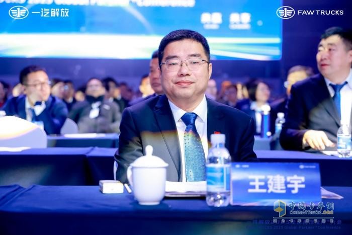 2024年新能源“百團大戰(zhàn)”，一汽解放大象轉身、勢不可擋