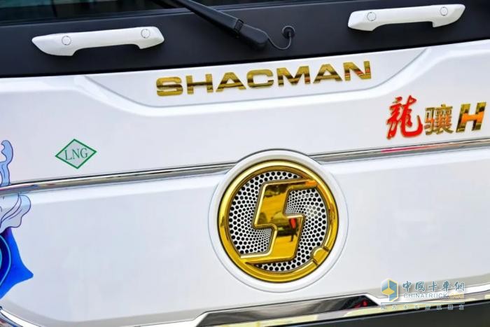 全場(chǎng)景、全領(lǐng)域、全覆蓋，西安康明斯全系產(chǎn)品助陜汽重卡開(kāi)疆拓土