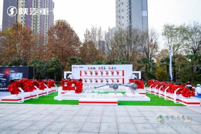 全場(chǎng)景、全領(lǐng)域、全覆蓋，西安康明斯全系產(chǎn)品助陜汽重卡開(kāi)疆拓土
