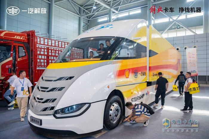 溫情與榮耀并進，一汽解放2024品牌之路繁花滿徑